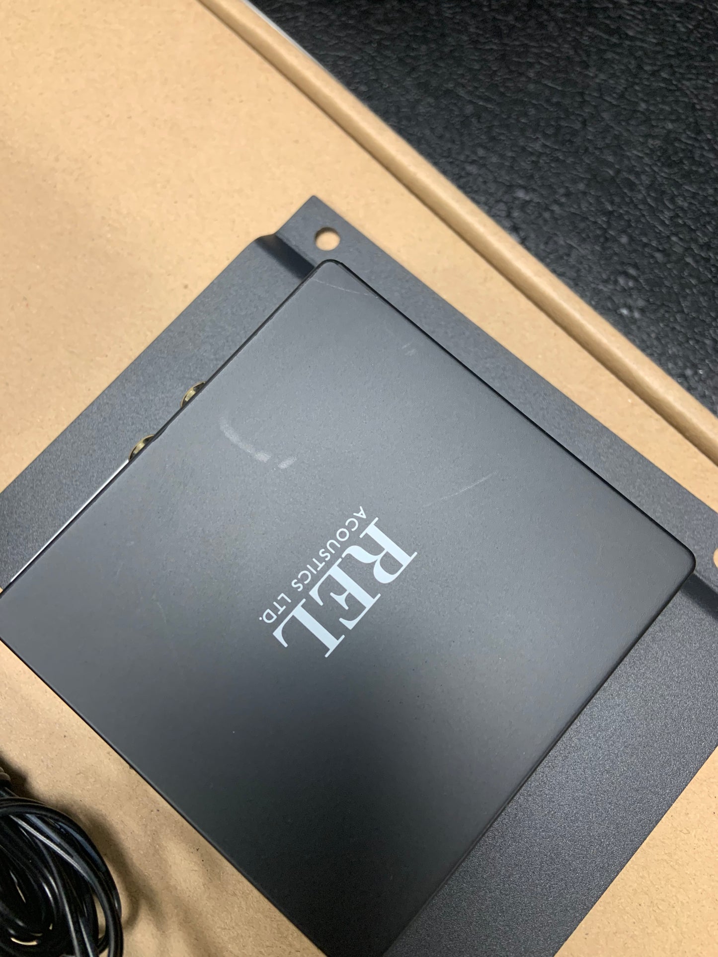 REL Acoustics Airship Wireless Transmitter (BLEM)