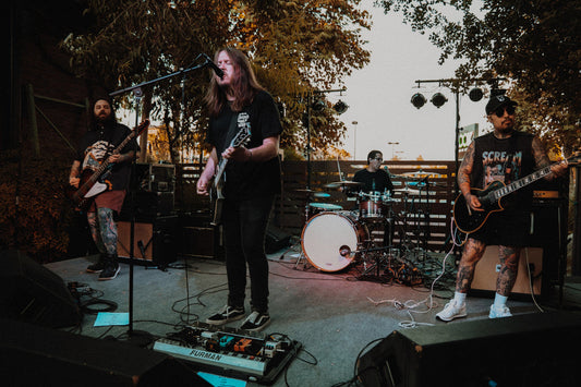 We Give Thanks for the Music!