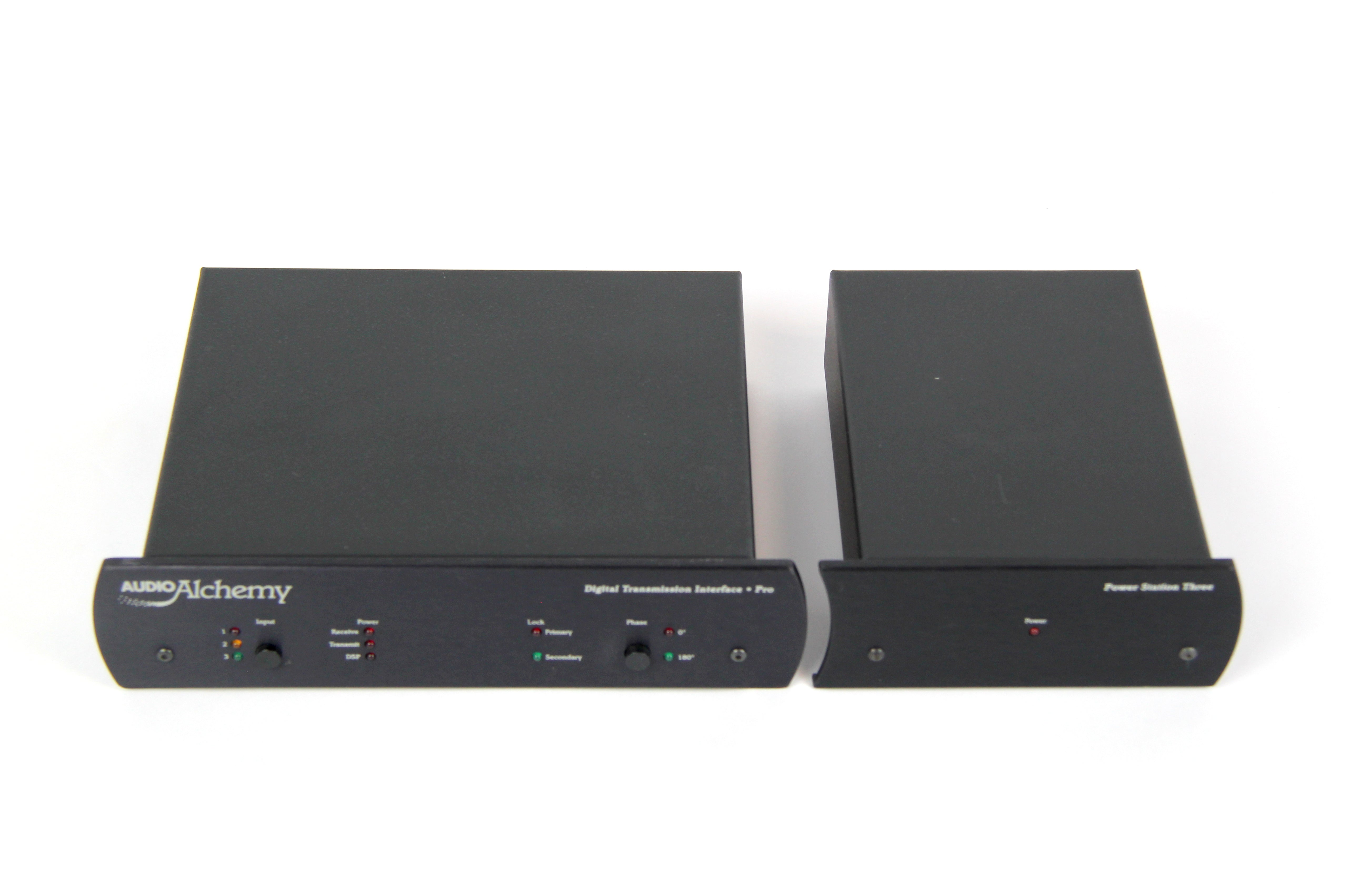 その他 AUDIO AlchemyDigital Transmission Audio Alchemy Digital Transmission Interface + Power Station Black