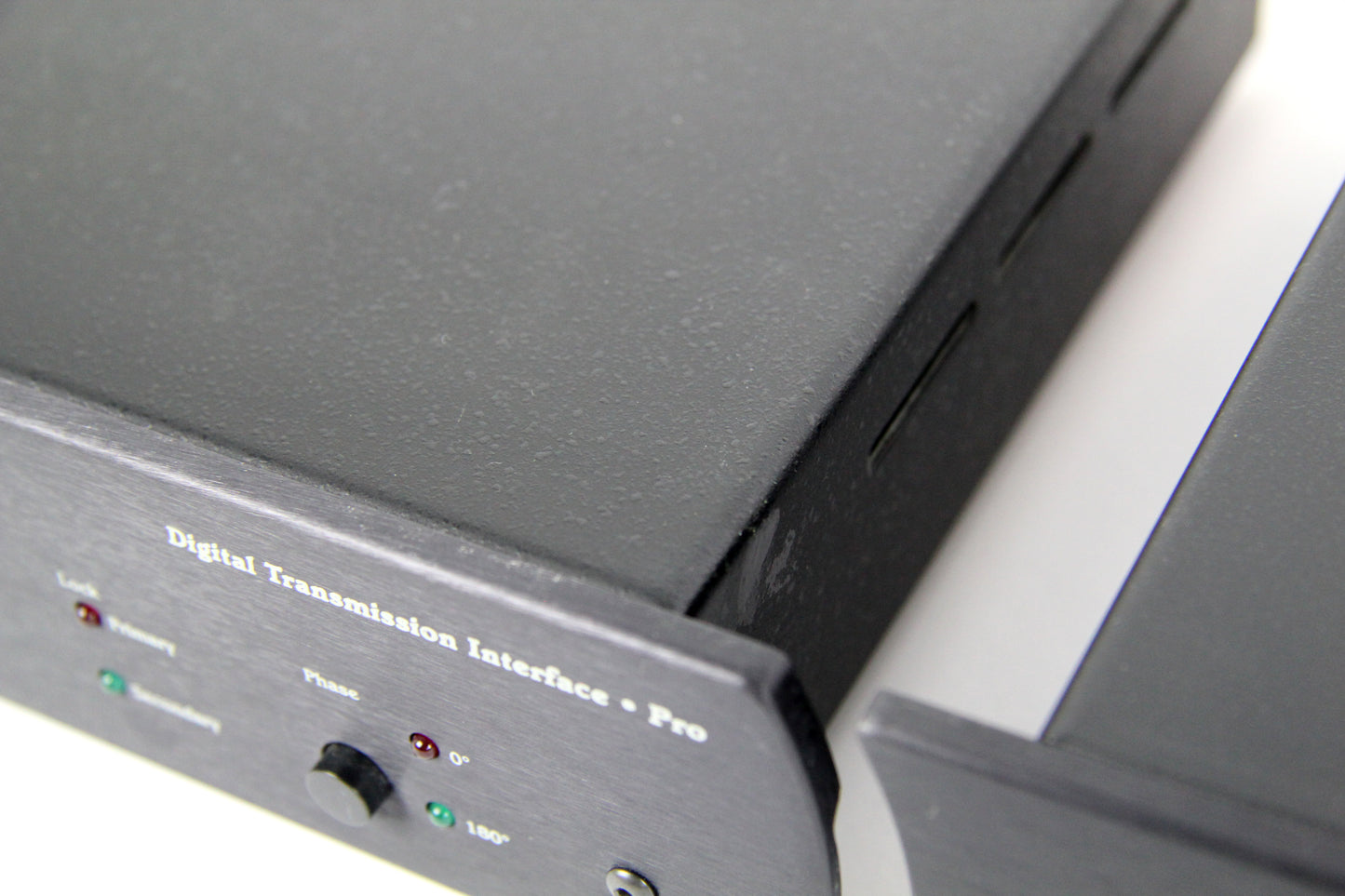 Audio Alchemy Digital Transmission Interface + Power Station Black (USED)