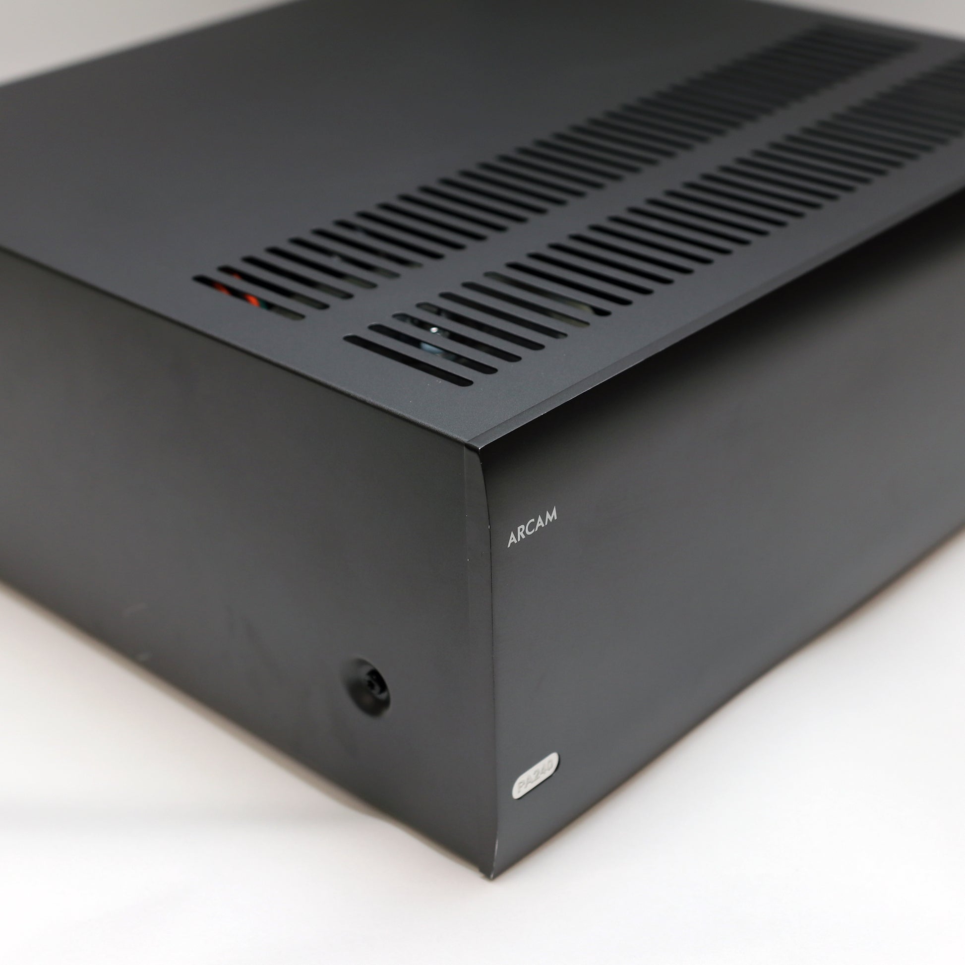 Arcam PA240 2-Channel Power Amplifier (BLEM)
