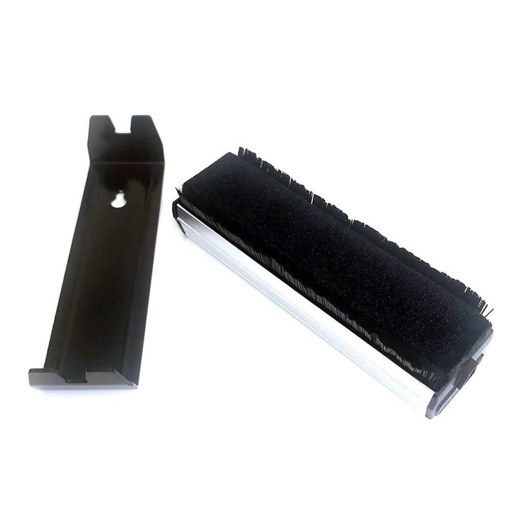 Music Hall Carbon Fiber Record Cleaning Brush